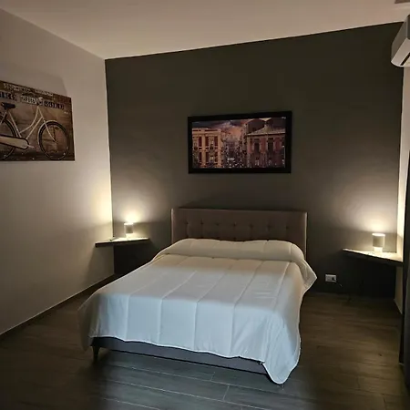 Italia In Guest house