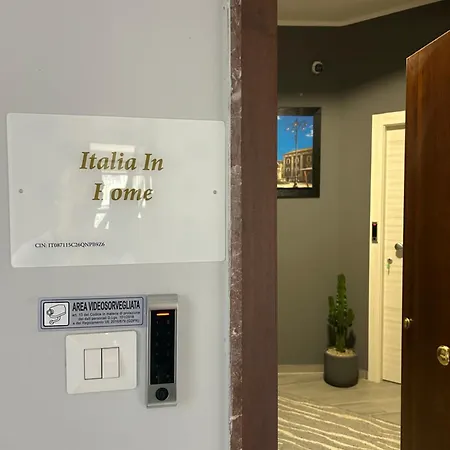 Italia In Guest house